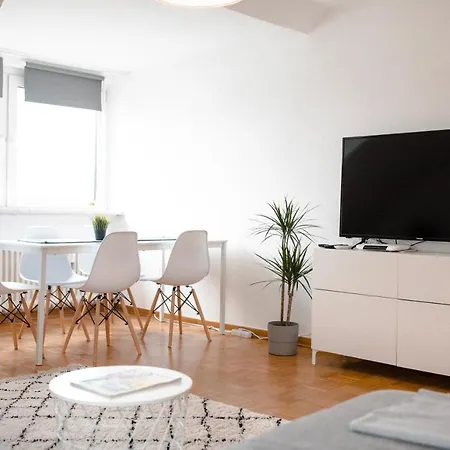 - Neu - Sweet Home, Parkplatz, Netflix Bad Salzuflen Exterior photo