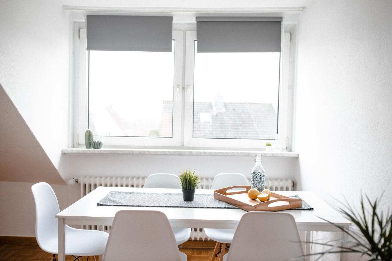 - Neu - Sweet Home, Parkplatz, Netflix * Bad Salzuflen